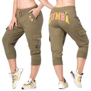 ZUMBA MIX IT UP CARGO CAPRI SWEATPANTS
